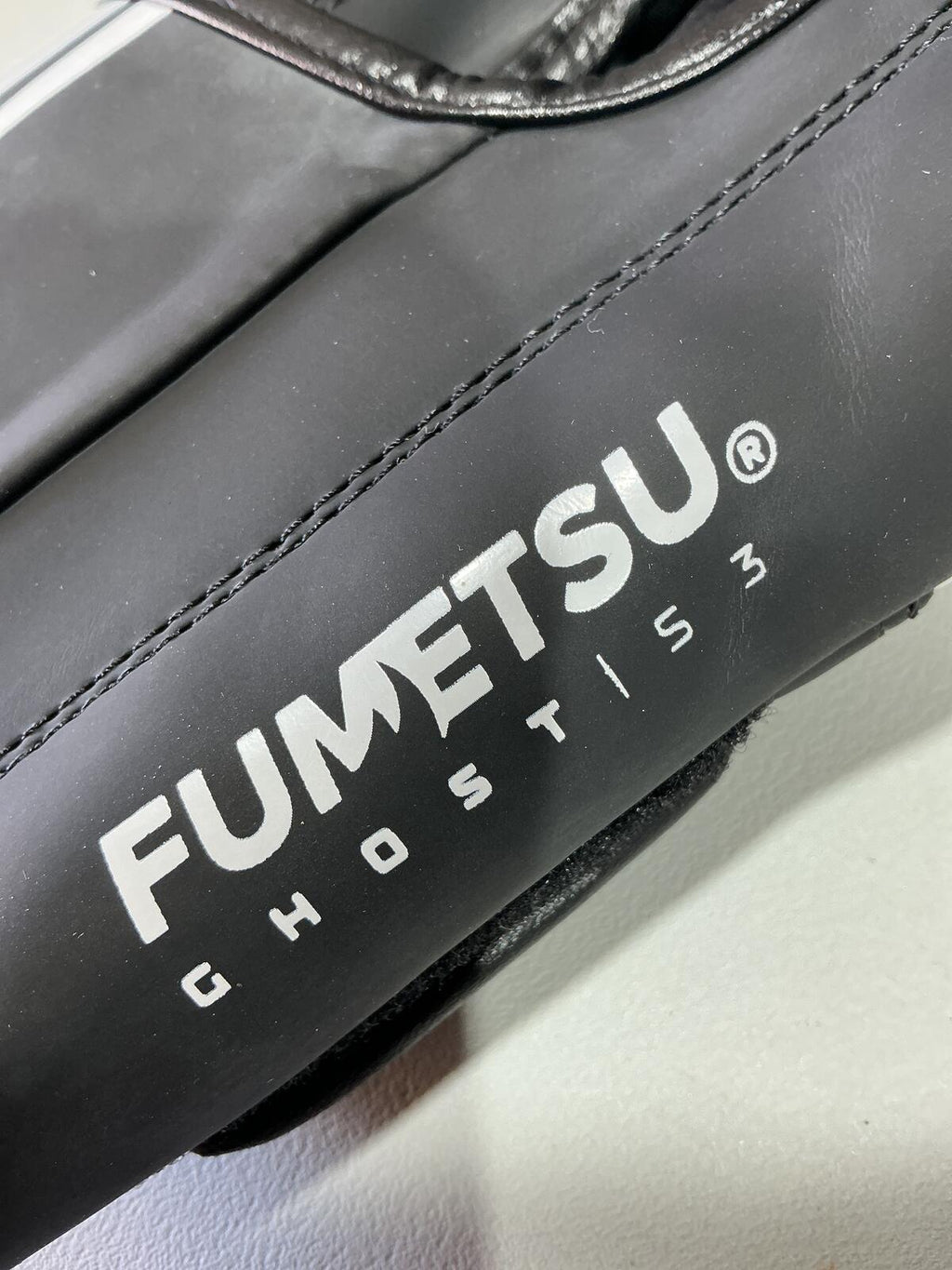 *NEW* Fumetsu Ghost Boxing Gloves 10oz Black/White Training Gloves