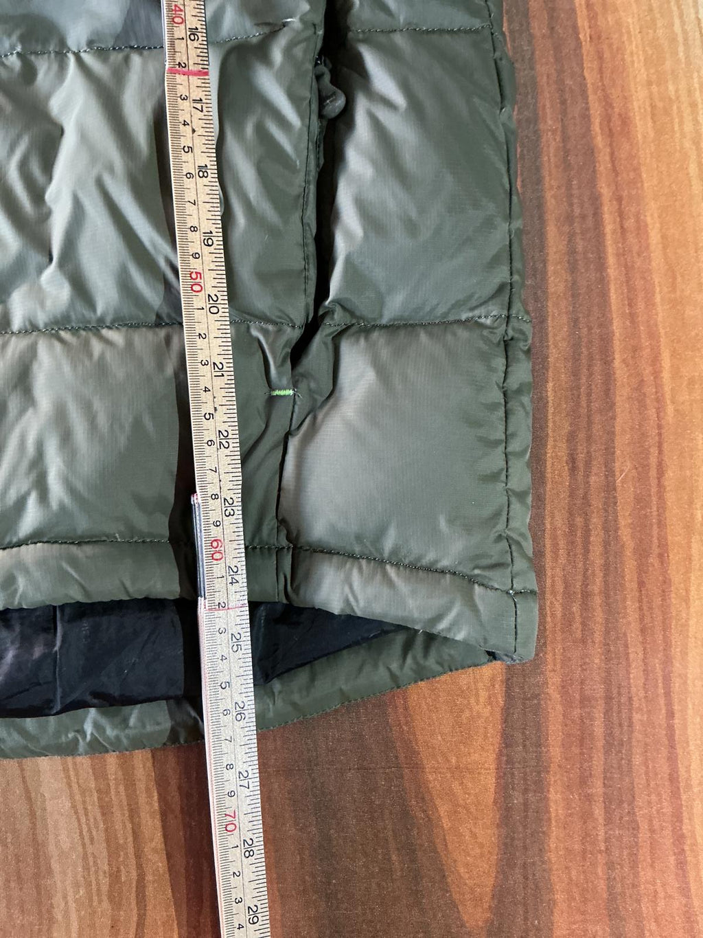 The North Face Men's Insulated Hooded Jacket Green and Black Summit Series