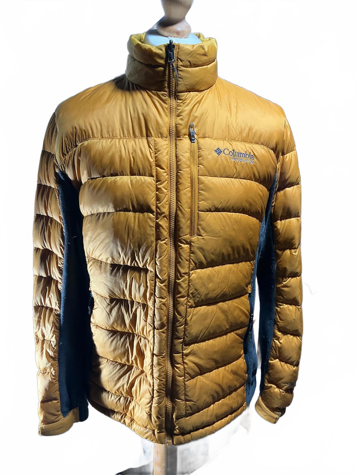 Columbia Men's Puffer Jacket in Mustard Yellow and Gray