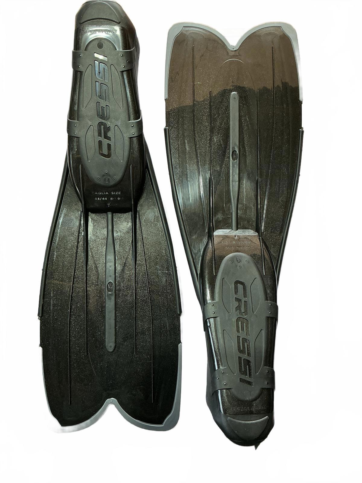 Cressi Agua Diving Fins Black Size 8.5-9.5 Comfortable and Durable Swim Fins