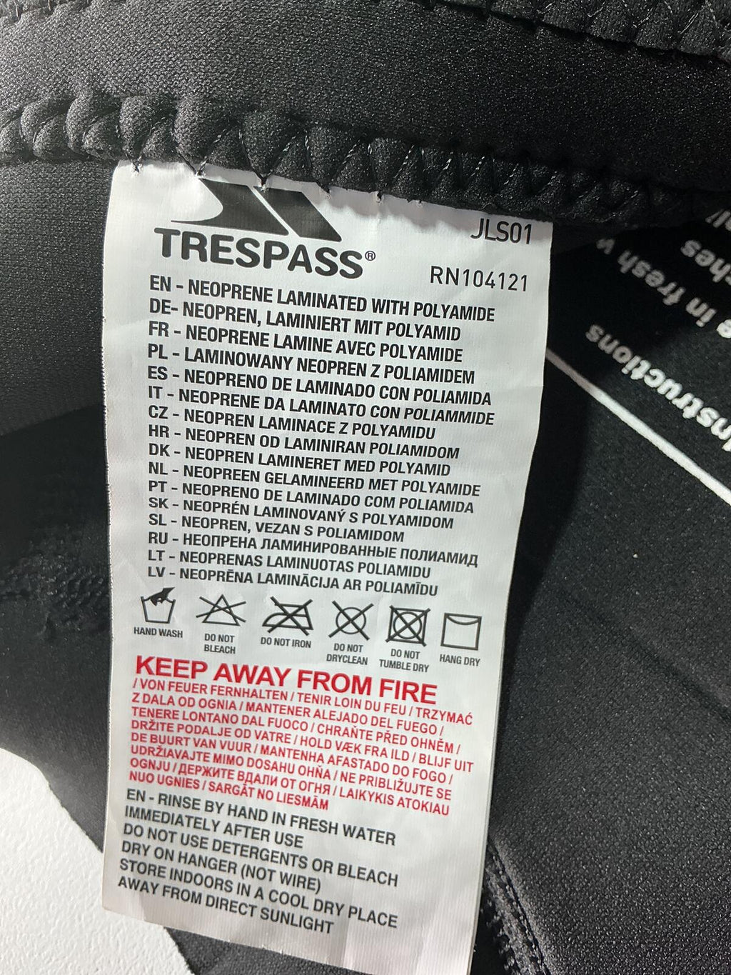 Trespass 3mm Short Sleeve Wetsuit Size 7/8 (122-128 cm) Kids Youth