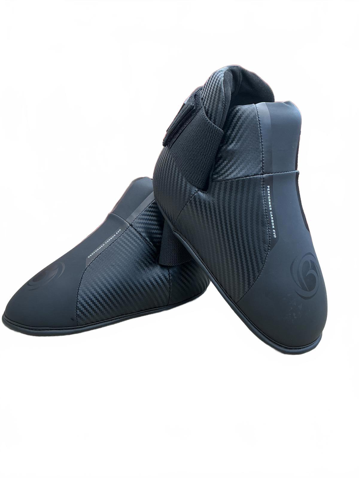 Byomic Martial Arts Performer Carbon Evo Point Fighter Kick Xs