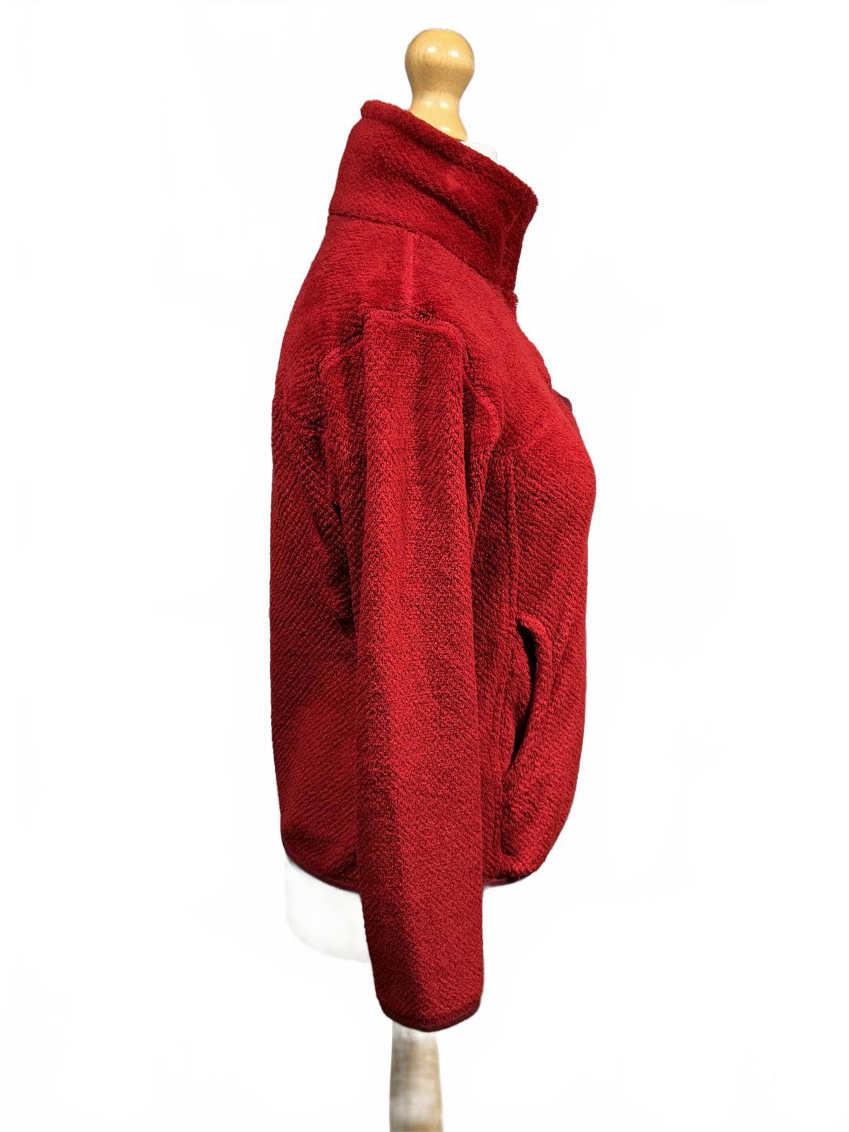 Patagonia Women's Small Red Fleece Jacket Size S