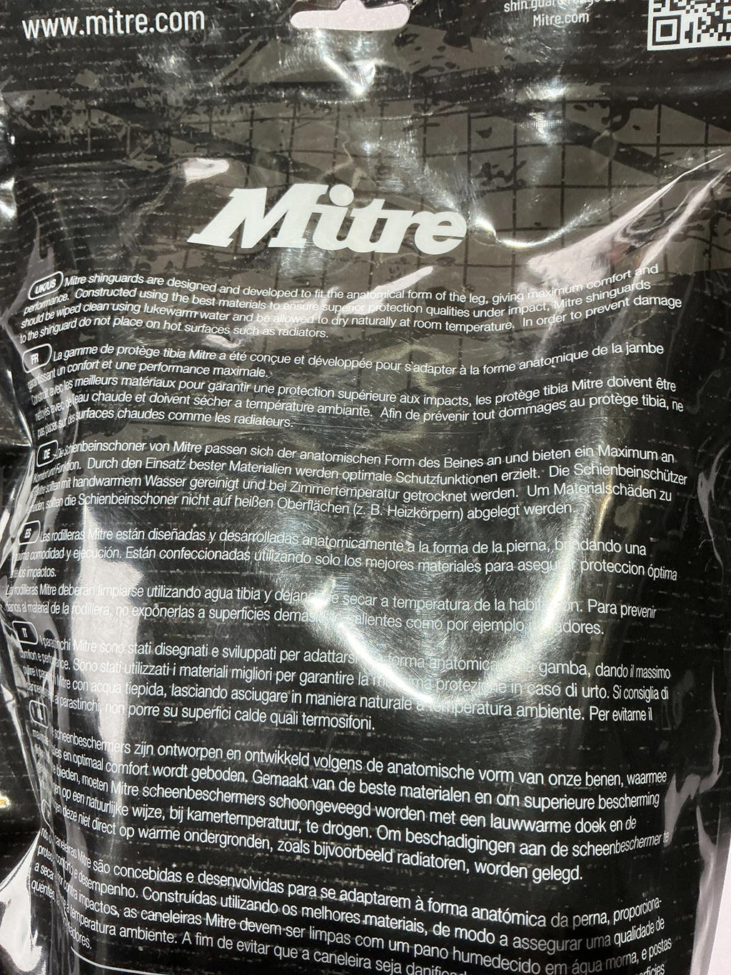 Mitre Aircell Carbon Slip Shin Guards Size L