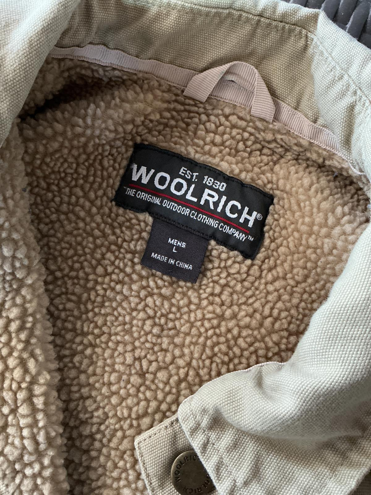 Woolrich Men's Large Beige Cotton Button-Up Sherpa Lined Shacket