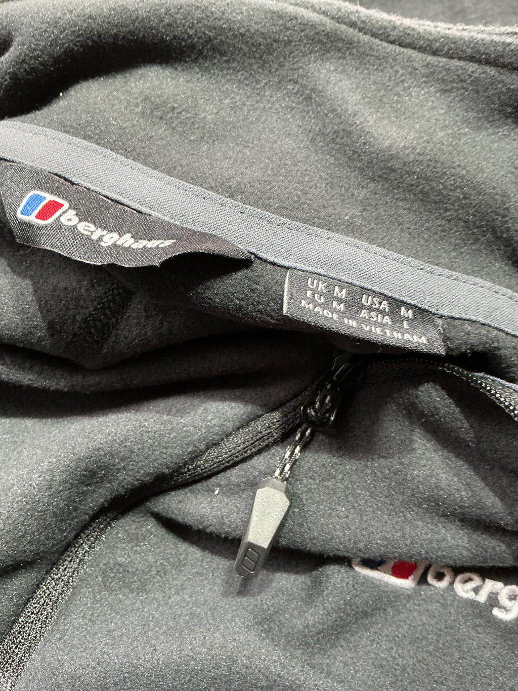 Berghaus Men's Black Fleece 1/4 Zip Pullover Size Regular M