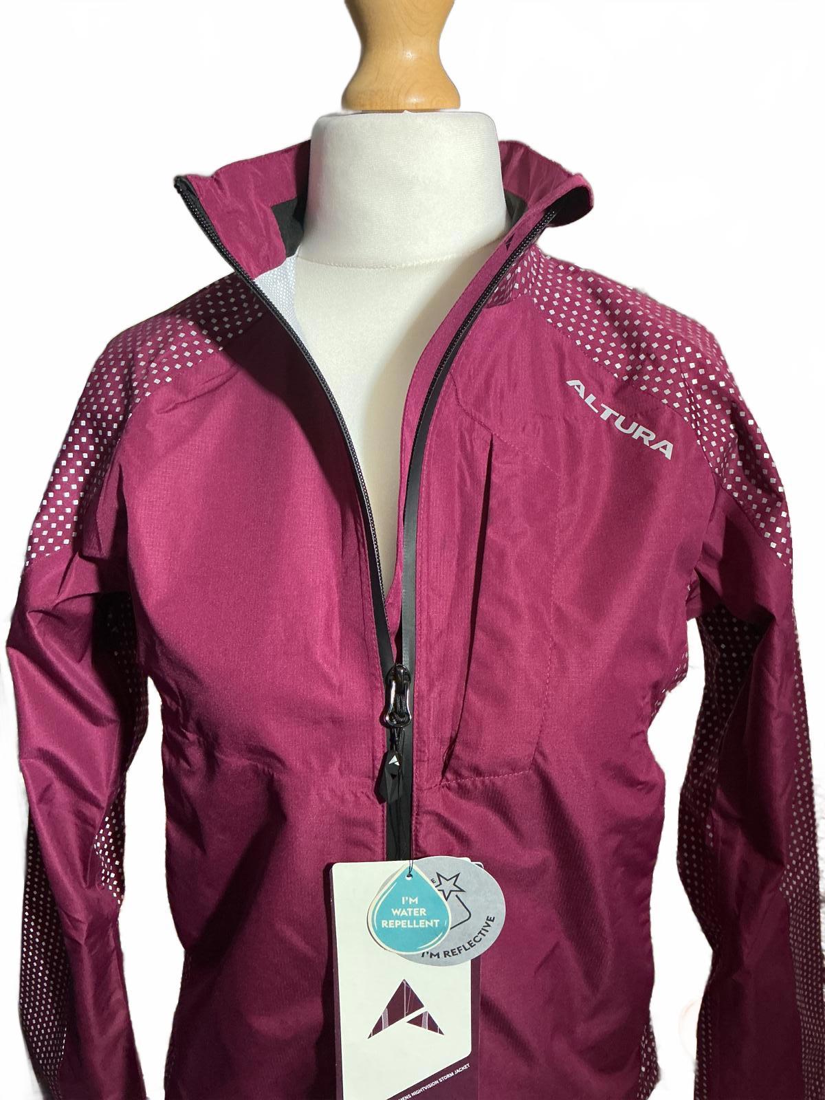 Altura Women's Waterproof Cycling Nightvision Jacket Size Regular 10
