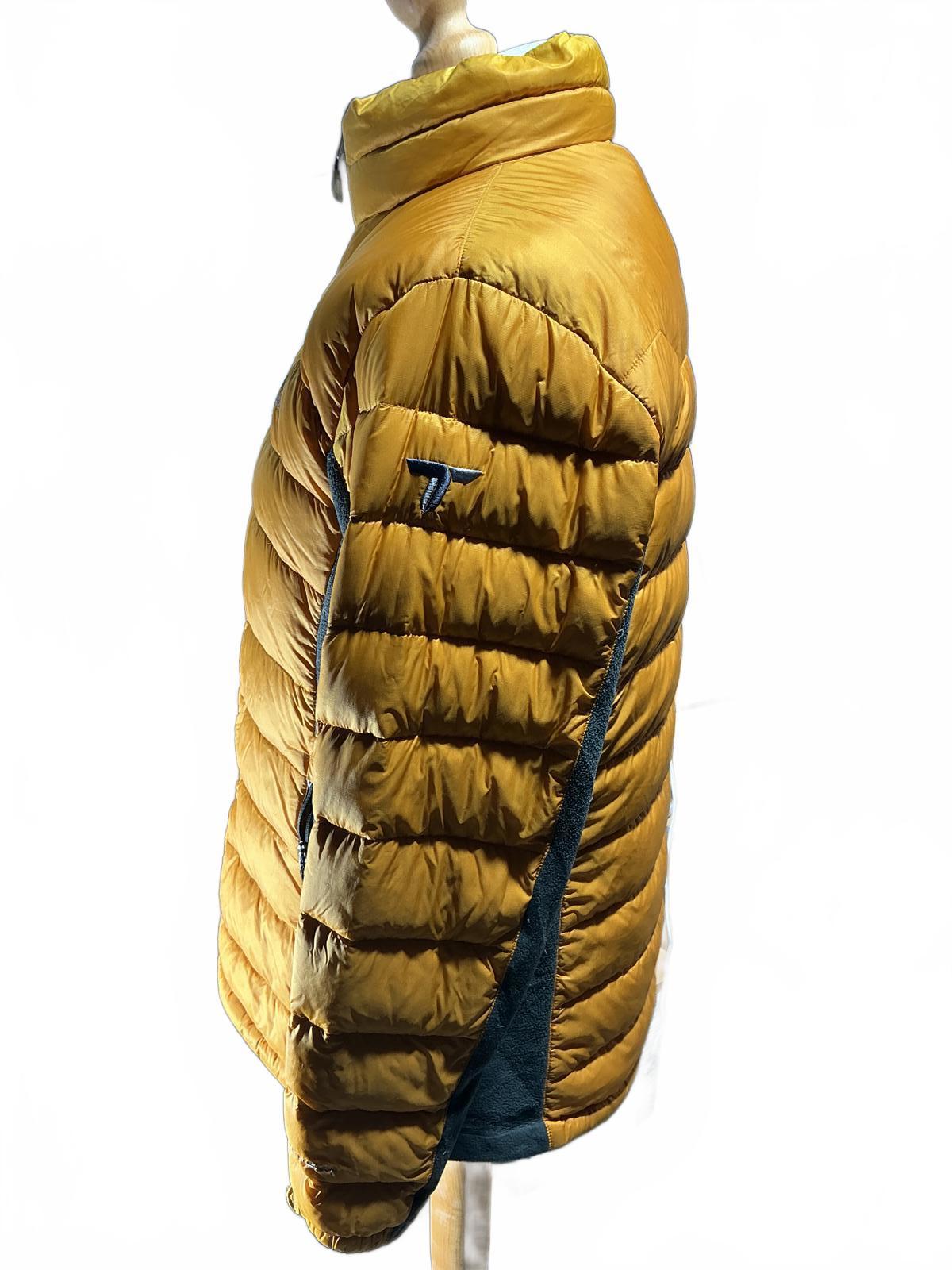 Columbia Men's Puffer Jacket in Mustard Yellow and Gray