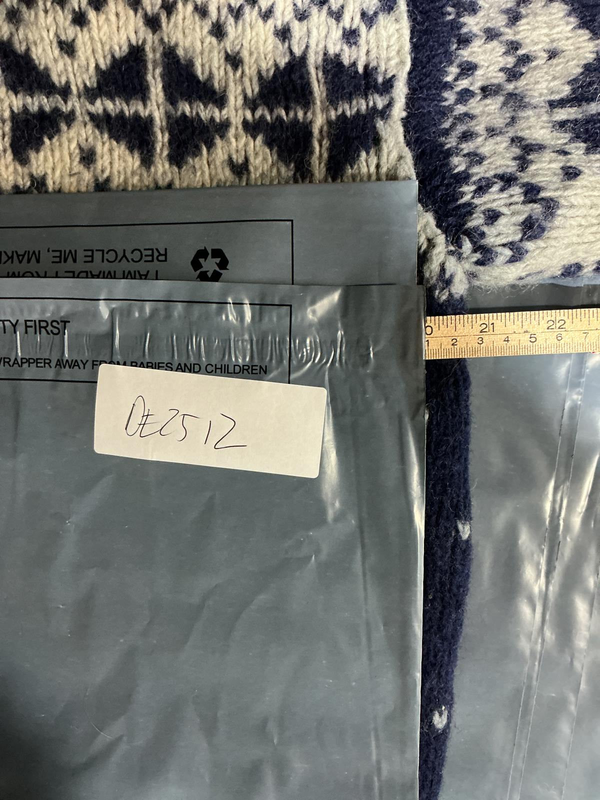 Vintage Vintage Blue and White Icelandic Patterned Wool Sweater