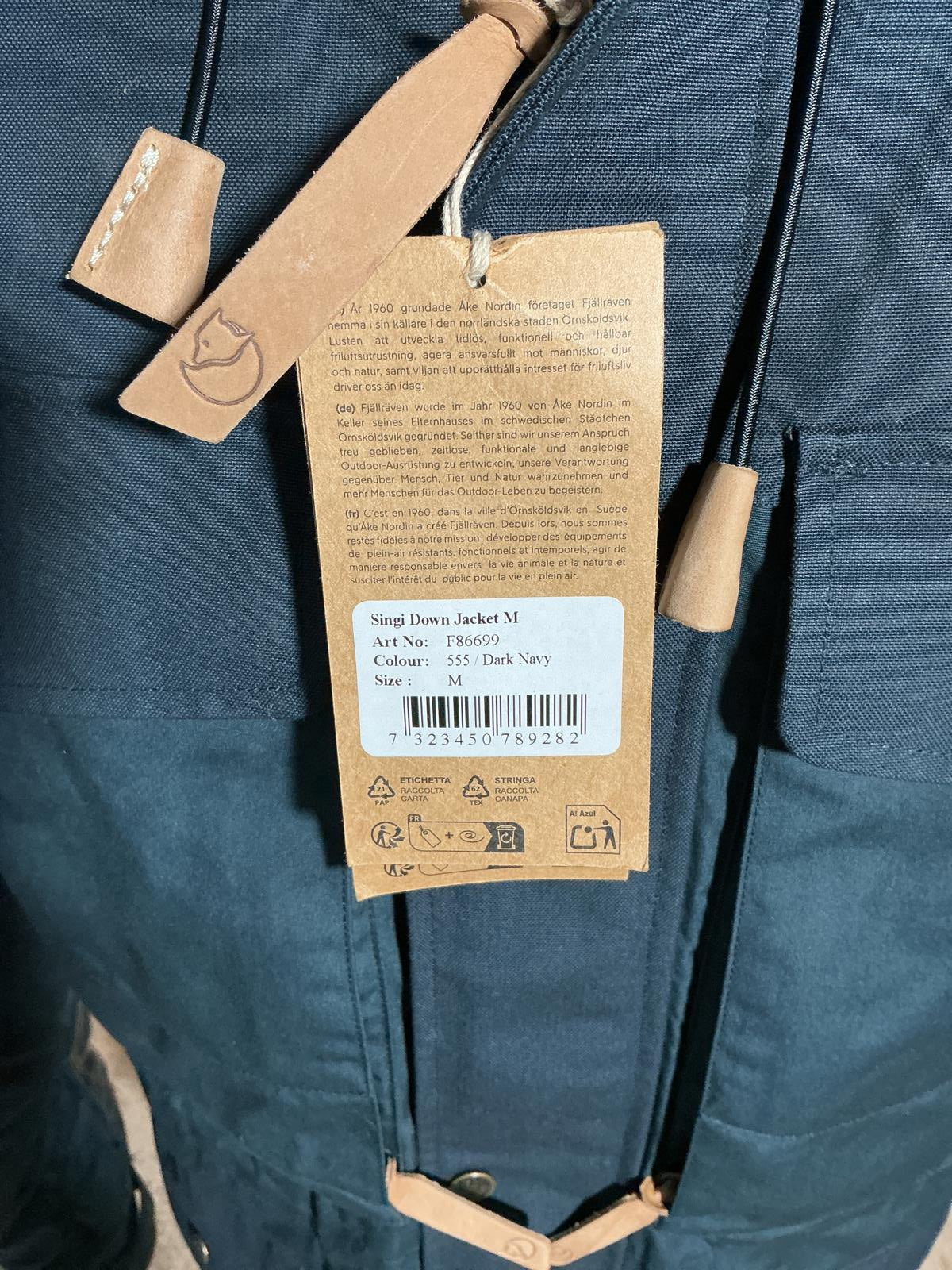New Fjällräven Singi Men's Medium Hooded Down Parka Winter Jacket Waterproof