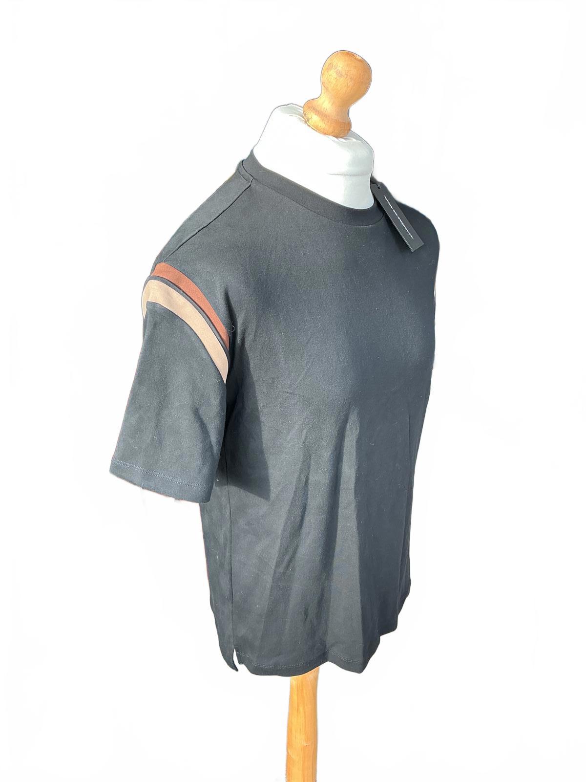 Maniere de Voir Black T-Shirt with Brown Stripes Size Xs