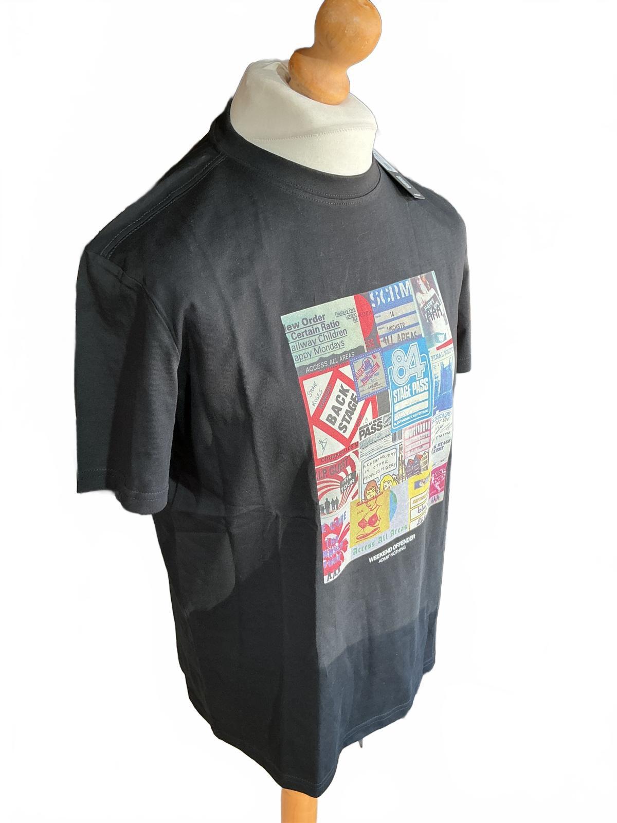 Weekend Offender Black Graphic Print T-Shirt Size M New with Tags