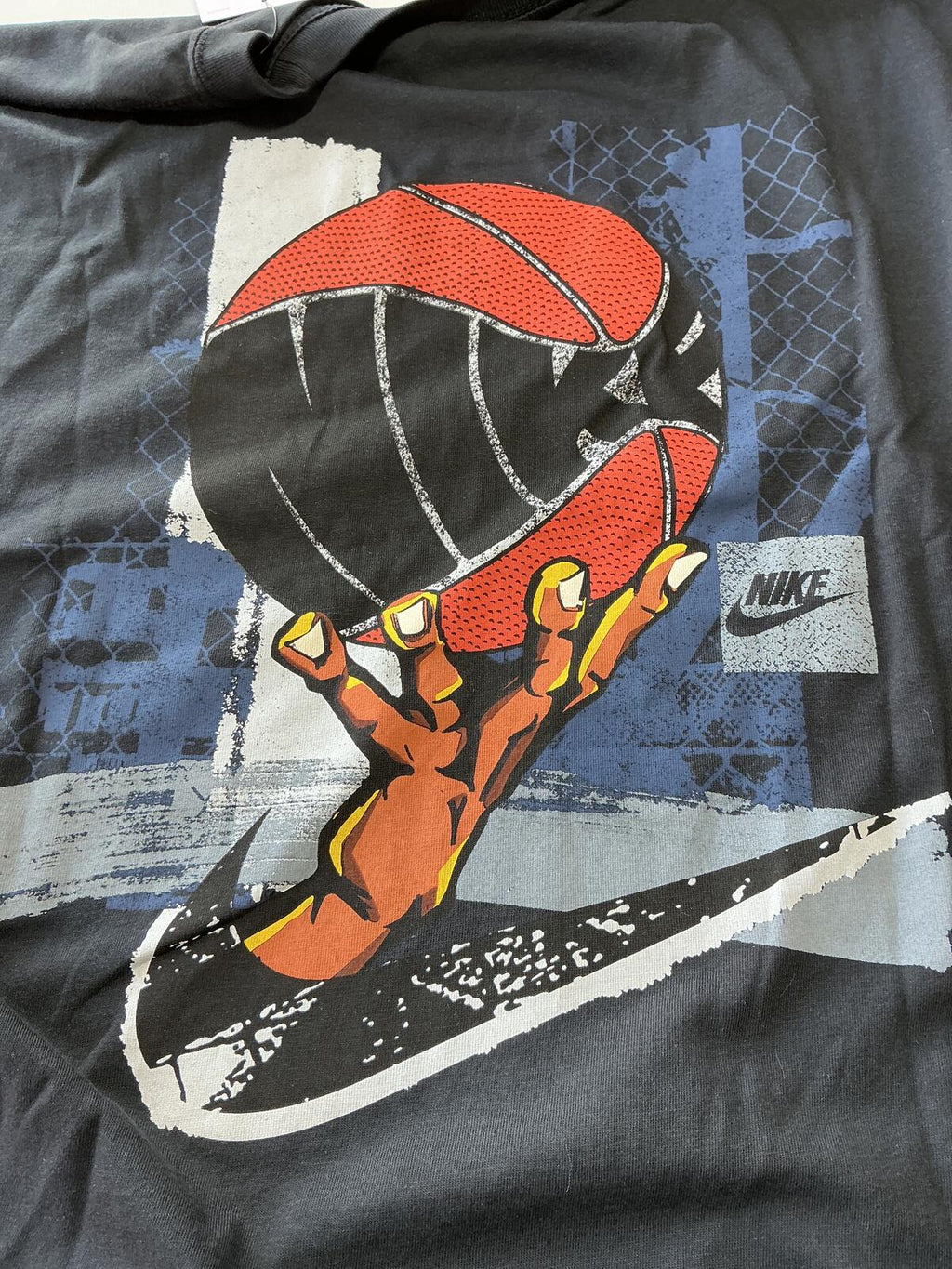 Nike Black Graphic T-Shirt Size Regular L Casual Streetwear Sportswear