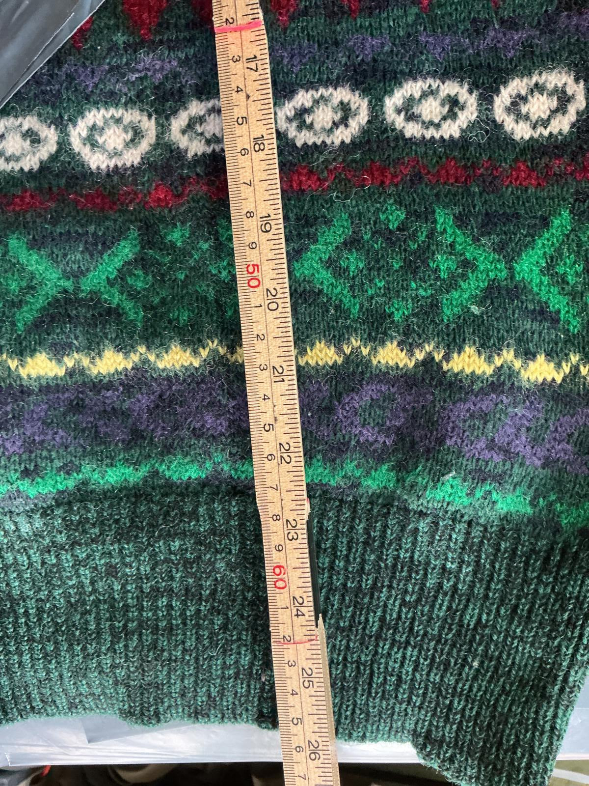 Vintage Men's Patterned Wool Sweater