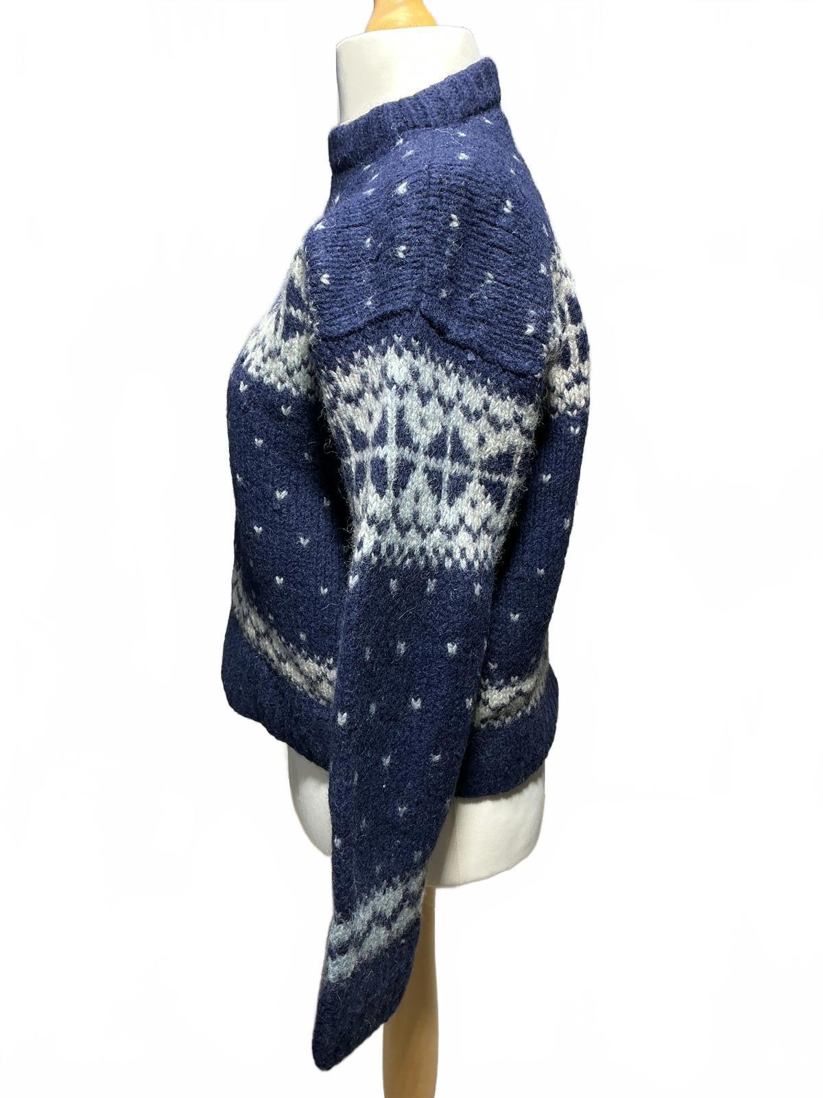 Vintage Vintage Blue and White Icelandic Patterned Wool Sweater