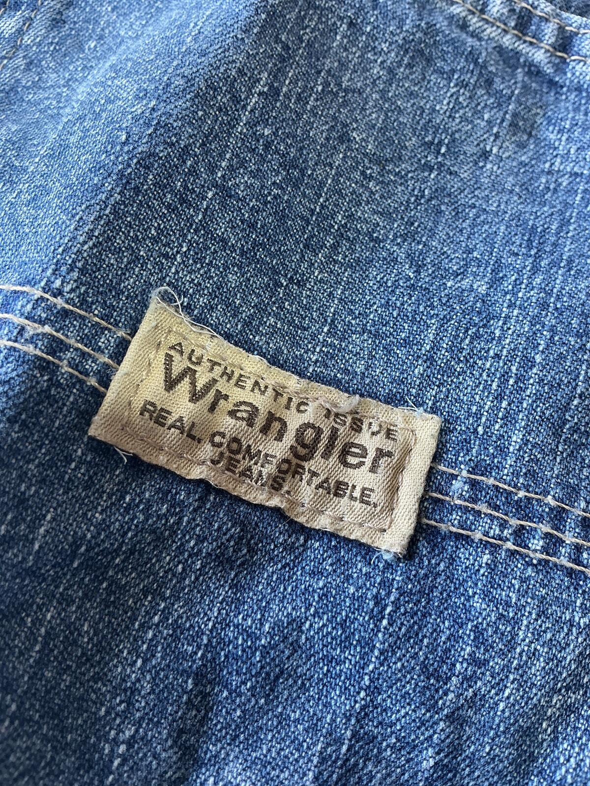 Wrangler Denim Shorts Size Waist 38in. Classic Blue Casual Summer Wear