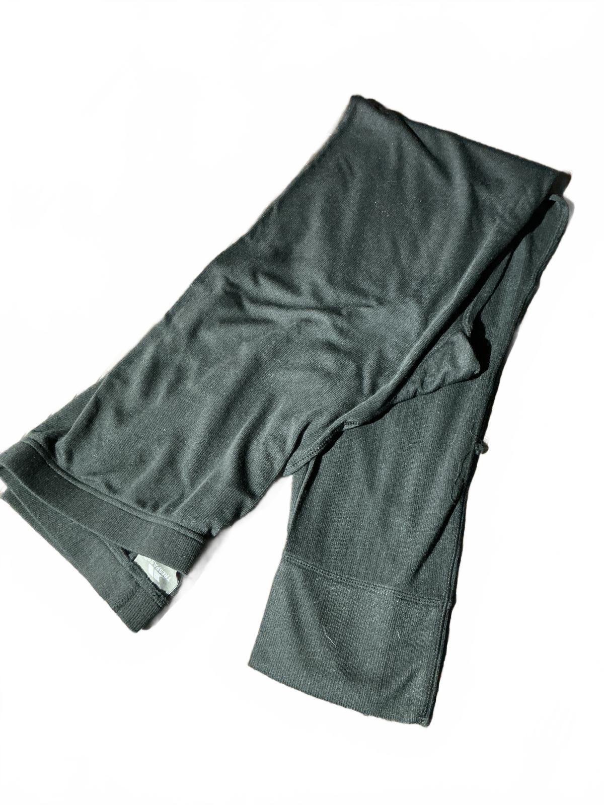 Trespass Dark Grey Half-Zip Thermal Pullover and Trousers  Male Large Female XL