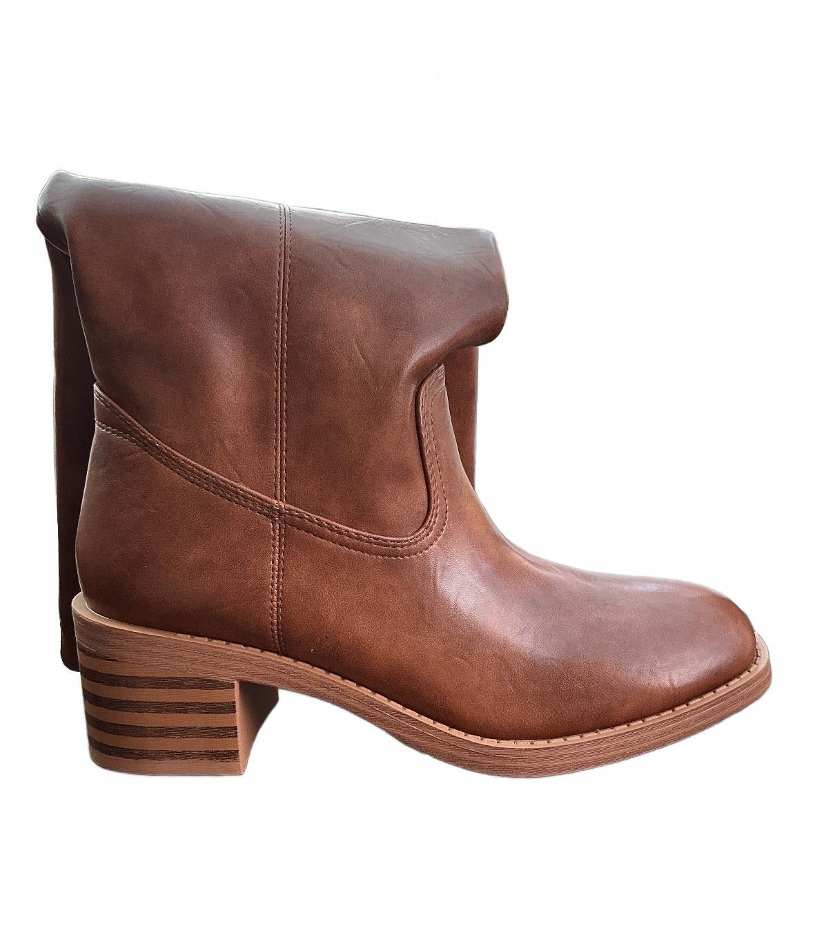 DOEYC Knee-High Boots Women’s Size 8 Camel Striped Block Heel Pull-On
