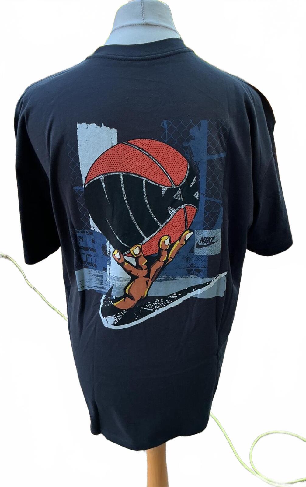 Nike Black Graphic T-Shirt Size Regular L Casual Streetwear Sportswear