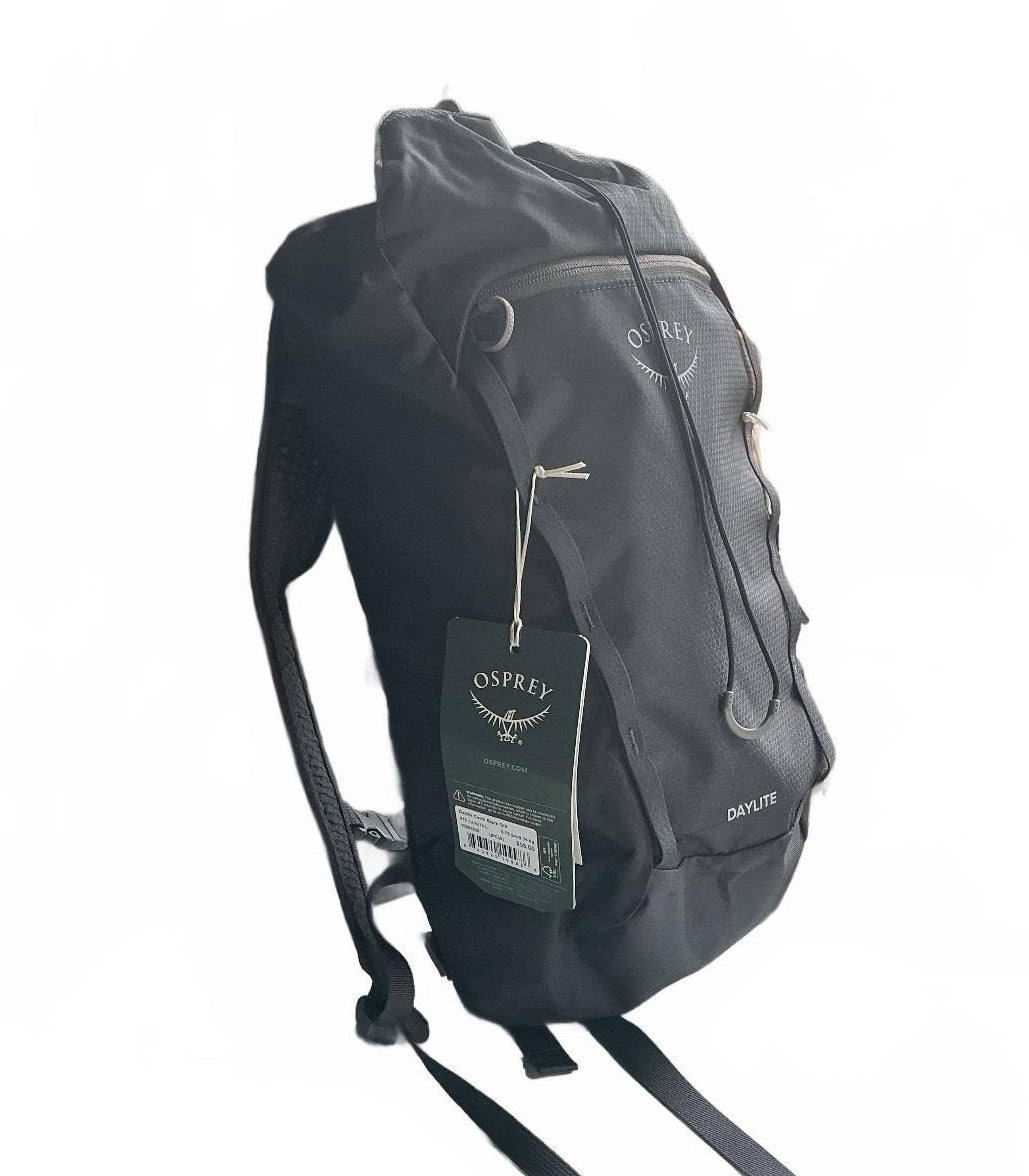 Osprey Daylite Black Backpack Lightweight Daypack Hiking Travel 15L