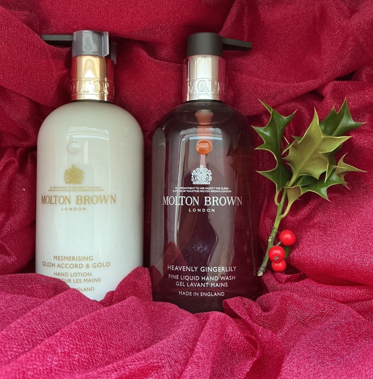 Molton Brown Mesmerising Oudh Accord Lotion & Heavenly Gingerlily Soap +Giftbag