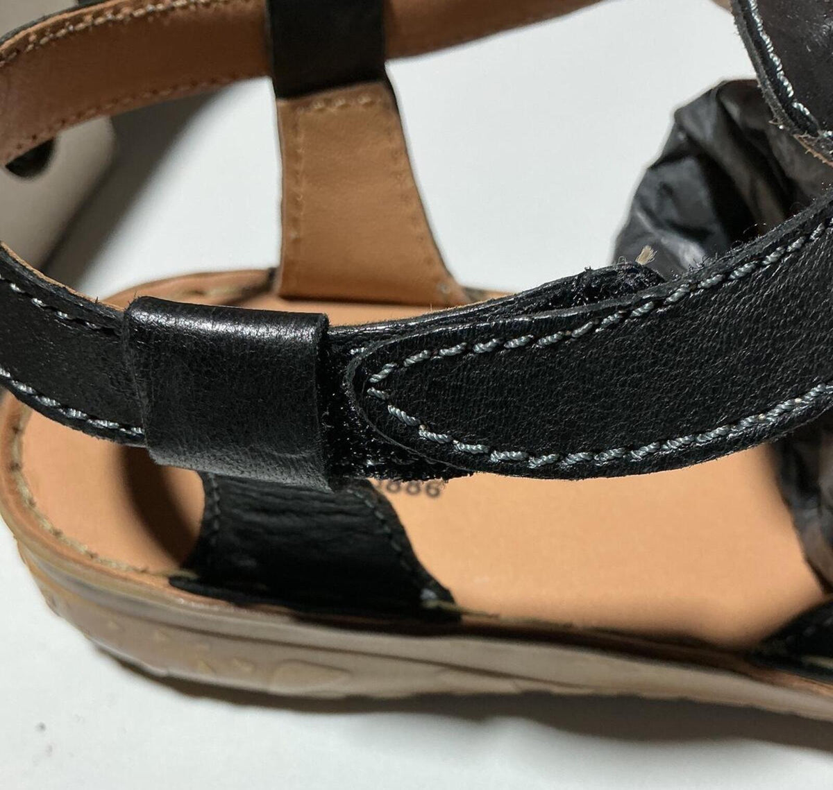 Josef Seibel Black Leather Sandals UK 5 / EU 38 - Adjustable Strap