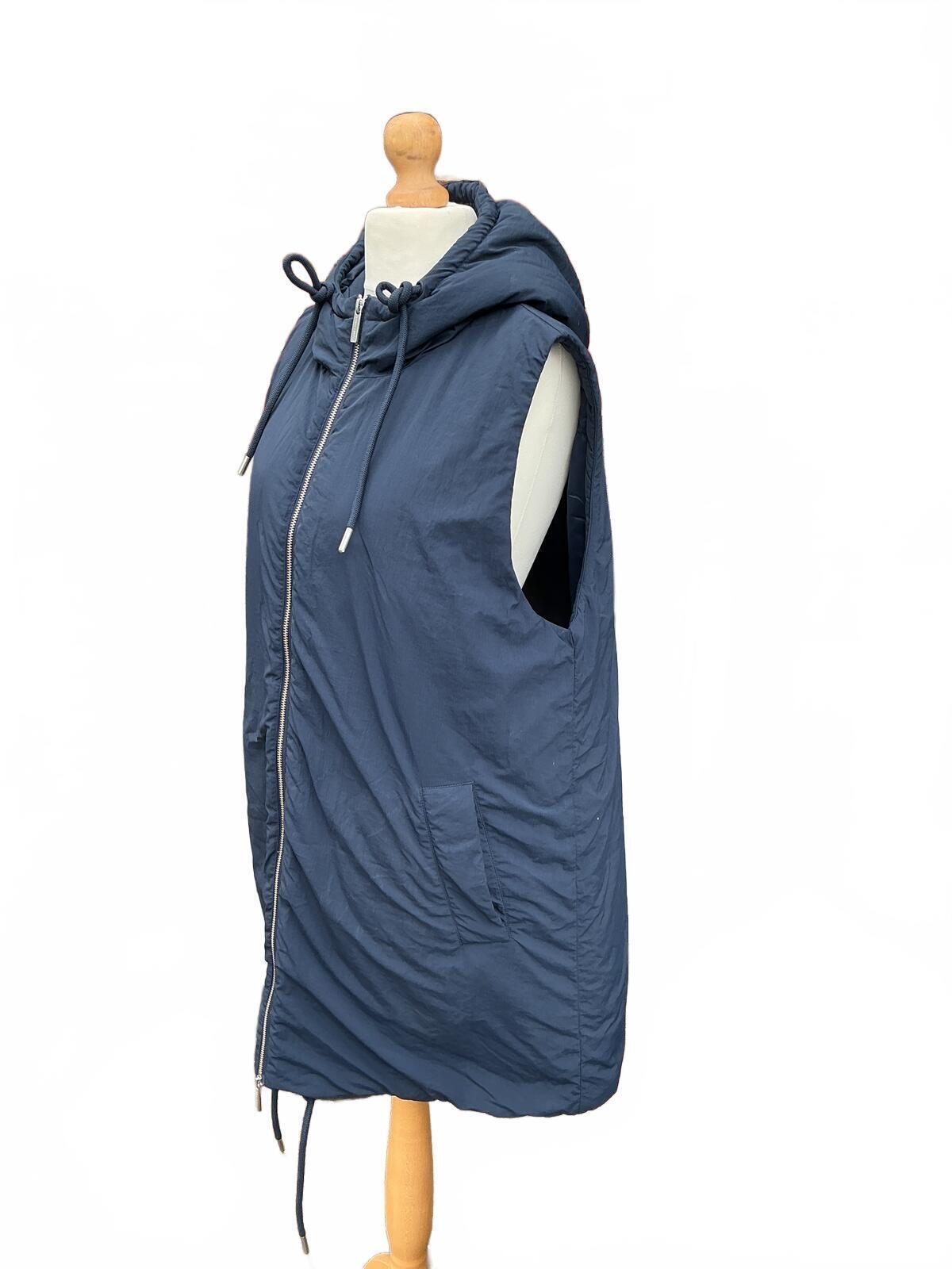 Sweaty Betty Hooded Navy Blue Thinsulate Puffer Gilet Vest Size Regular L