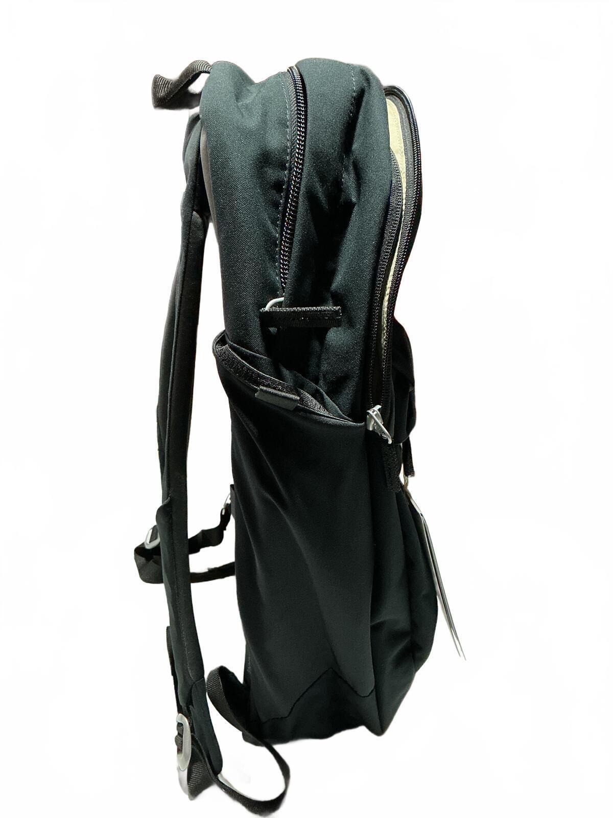 *NEW* Osprey Arcane XL Day Backpack 28L Black/Cream Fits 16in Laptop