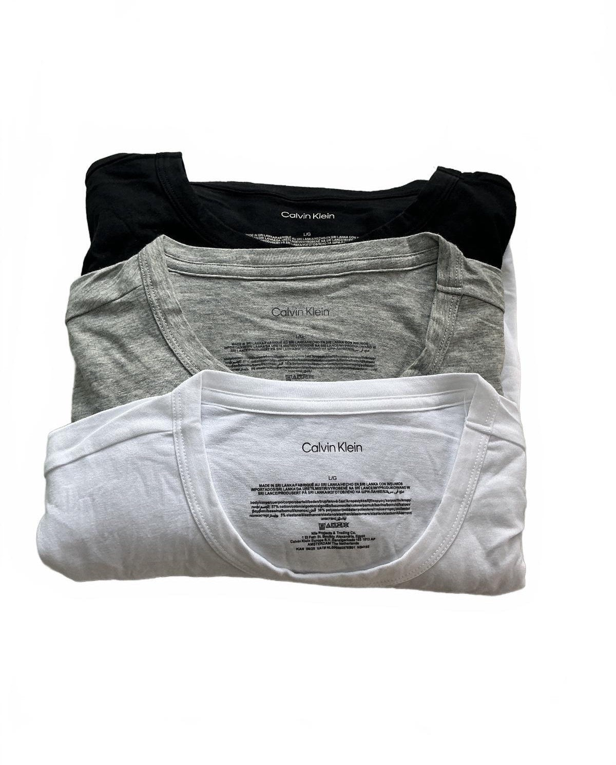 ‘New no packaging’ Calvin Klein T-Shirts Size L Multi Color