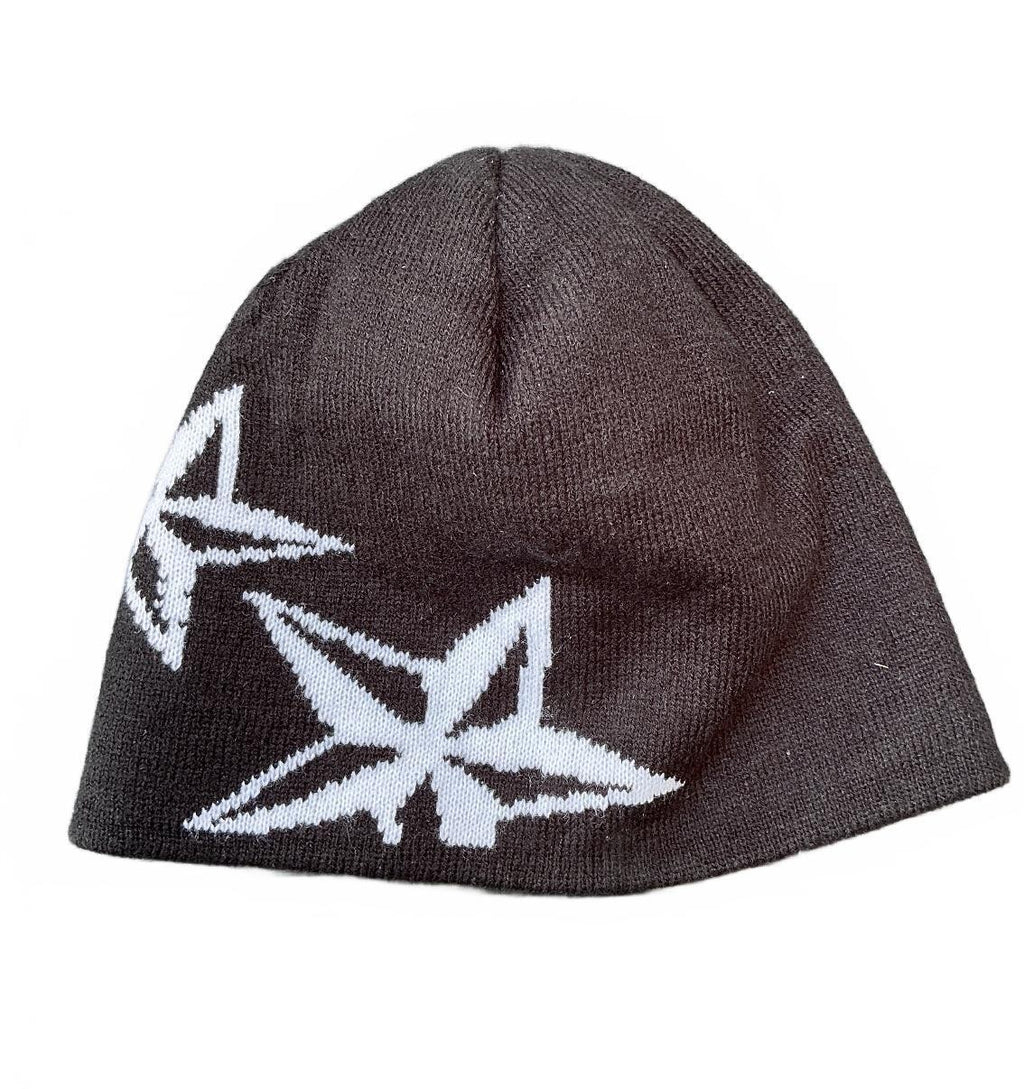 Corteiz "4 Starz" Beanie in black with a prominent white star graphic.