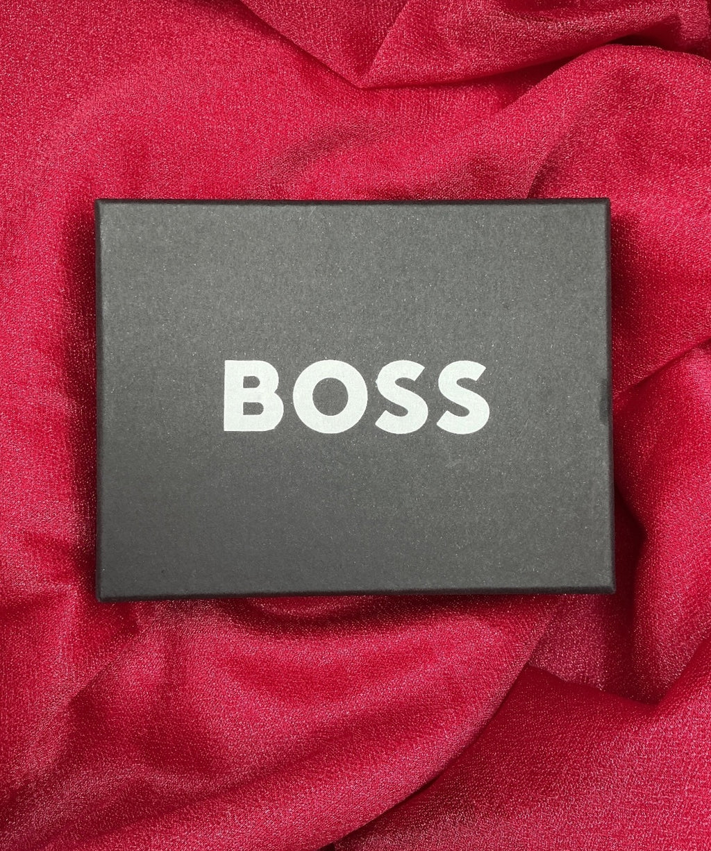 Hugo Boss New Black Men Card Holder Leather RFID Blocking Stylish
