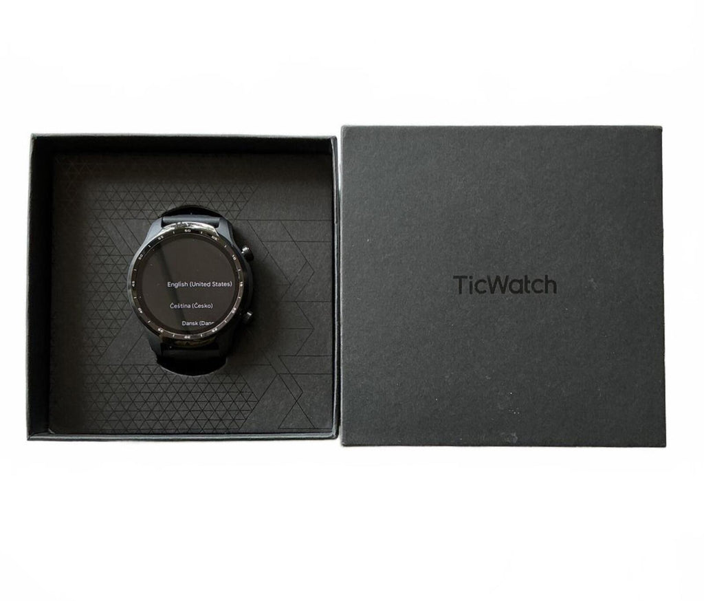 TicWatch Pro 3 GPS Smartwatch with Charger and Manuals - Size Standard