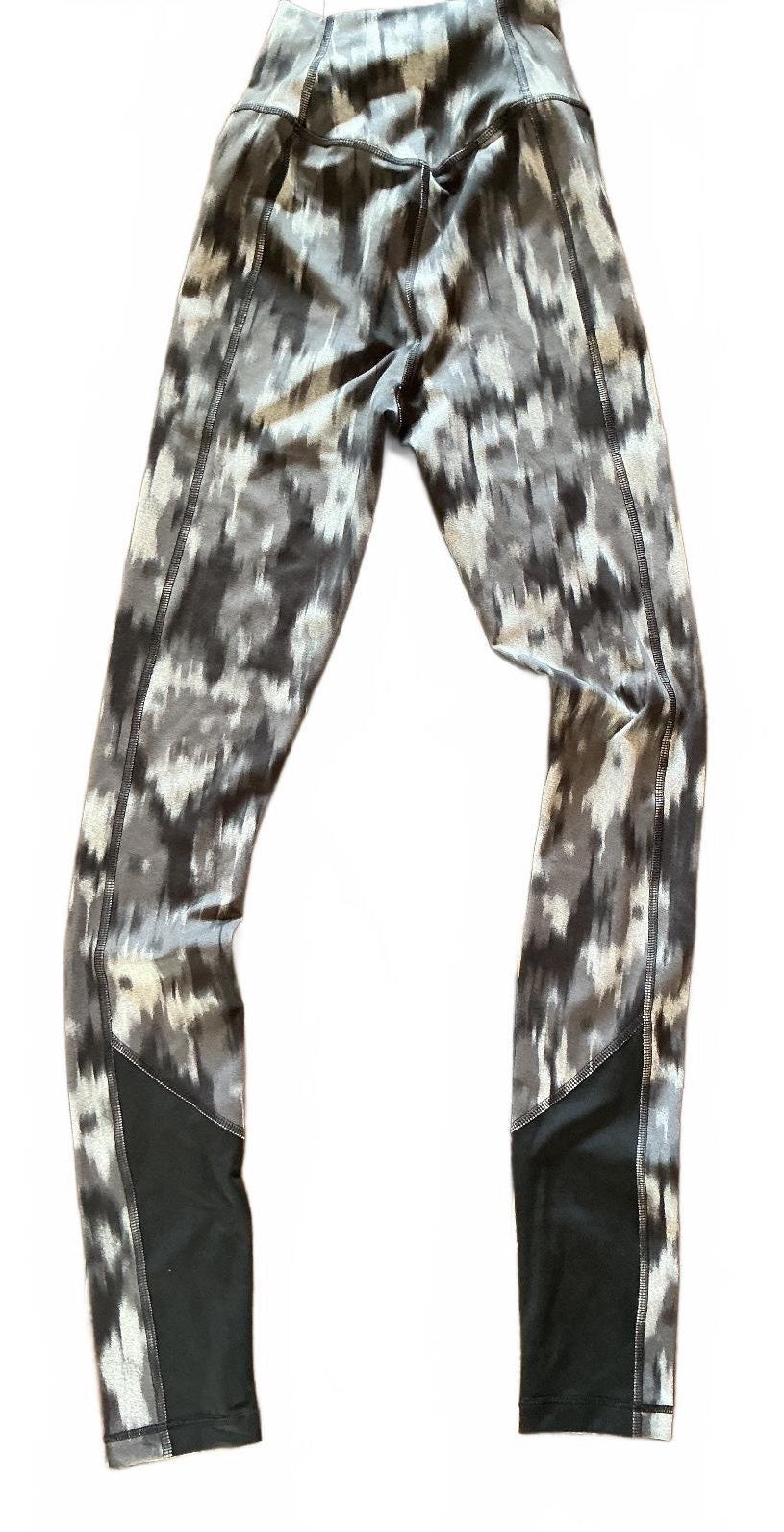 *NEW* Adidas Women's XS Black Grey Patterned Leggings Athletic Wear